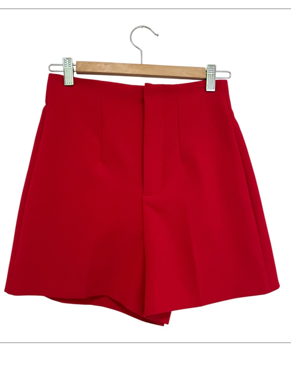 NWT Zara Bright Red High-Waist Tailored Shorts - size XS